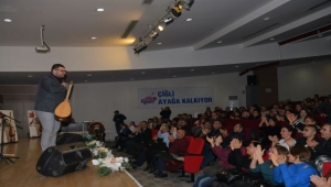 Kıvırcık Ali Çiğli'de Türkülerle Anıldı