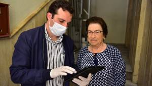 Bornova'da kapıda vergi tahsilatı 