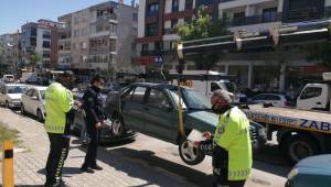 Karşıyaka'da 'hurda araç' sorununa neşter vuruldu