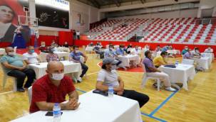 Bayraklı'da amatör spor kulüplerine 206 bin liralık destek