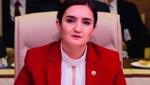 "Sözde milli olan AKP'nin borazanlığını yapan TRT'yi 'dış güçler' mi yönetiyor?"