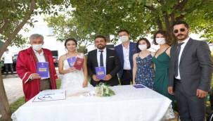 İlk Sözleşme Kitapçığı Başkan İnce'den