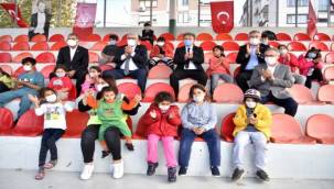 Başkan İduğ ve Dervişoğlu'ndan depremzedelere ziyaret