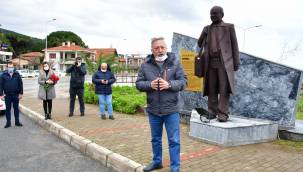 Uğur Mumcu Narlıdere'de anıldı