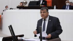 Sındır, "TOKİ tarafından yapılan konutları kim denetliyor?"