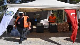 Menemen Belediyesi'nden Yanan Bölgeye Yardım Eli