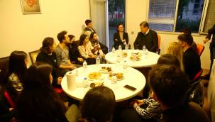 Başkan Tugay, duyarlı gençlerle buluştu