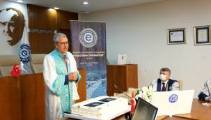 EÜ Senatosunda Araştırma Üniversitesi sevinci