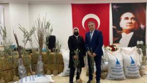 İzmir Büyükşehir Belediyesi'nden Beydağlı üreticiye çifte destek