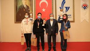 Satrançın Yıldızları Belli Oldu