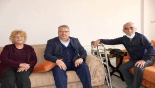 Yunusemre Belediyesi'nden Ev Ziyaretleri