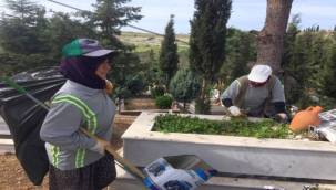 Ayvalık Belediyesi Bayrama hazır