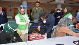 Başkan Çelik Yetimlerle aynı sofrada buluştu