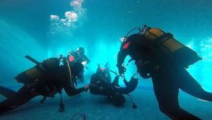 İzmir İtfaiyesi'nin "Kurbağa Adamları"