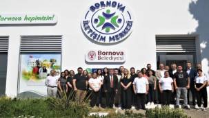 Bornova'da iletişimin merkezi oldu