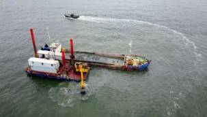 Bostanlı Deresi'nde dip tarama çalışmaları sürüyor 