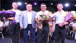 Foça'da yağlıboya resim sergisi