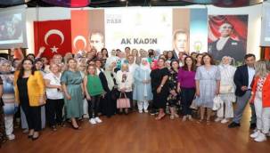 İzmir'de 'AK Kadın Zirvesi'