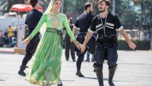 Cumhuriyet Meydanı'nda 100. yıl şöleni