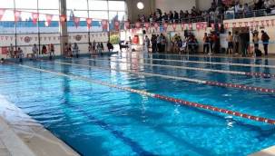 Yunusemre Kış Yüzme Kursu Açtı