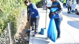 Temizlik seferberliği İzmir'in her köşesine yayılıyor