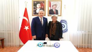 Egeli Bilim İnsanlarından Çay Üretimini Hızlandıran Proje