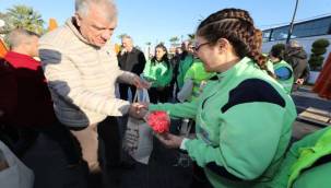 Narlıdere'nin temizliği kadınlara emanet