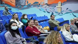 Türkiye'nin dört bir yanından hemşire ve teknikerlere eğitim veriliyor