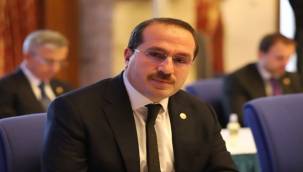 AK Partili Kırkpınar'dan Soyer'e: 'Başka söylemleri bırak, İzmir'in sorunlarını çöz'