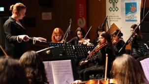 Çocuk Senfoni, Efeler Kenti Aydın'da Sahne Aldı