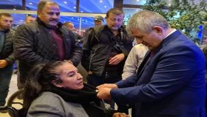 MHP İzmir'de Dokuz Etapta Dokuz Bin Üye