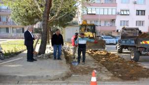 Ödemiş'te kilit parke taş mesaisi 2022'de de tam gaz devam etti