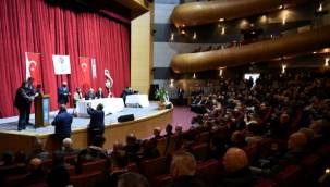 "Türkiye sizleri ayakta tutmaya odaklanmalı"