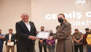 Deprem bölgesinden dönen DEÜ ekibine teşekkür