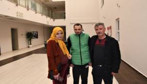 Depremzedeler, Bornova'nın misafiri