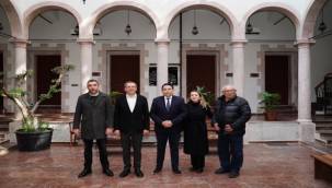 Komşudan dayanışma ve destek sürüyor