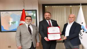 İzmir'de TSE'den Kalite Belgesi Alan İlk Belediye