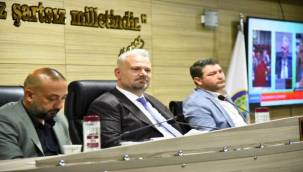 Menemen Belediyesi'nden öğrencilere destek