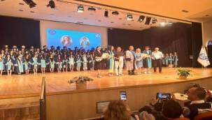  EÜ Sağlık Bilimleri Fakültesinde mezuniyet coşkusu