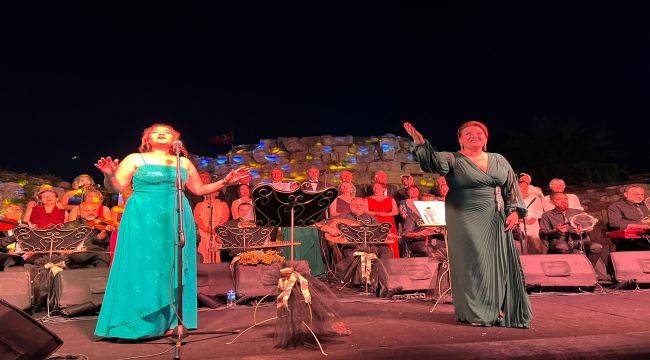 Kaleiçi'nde konser keyfi