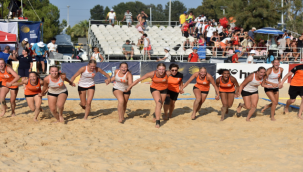 Zafer Macaristan ve Hollanda'nın