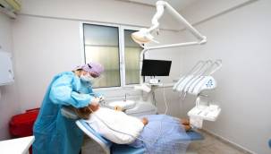 4 yılda 60 bin ücretsiz diş tedavisi