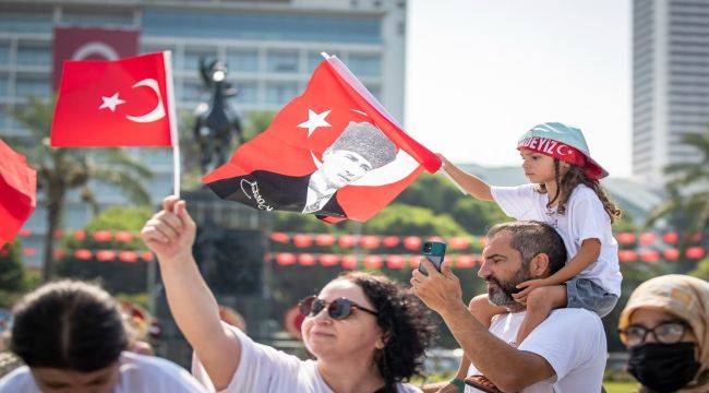 İzmir 30 Ağustos Zafer Bayramı'na hazır