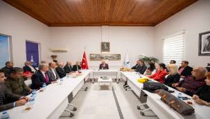 Başkan Soyer'e Destek Ziyaretleri