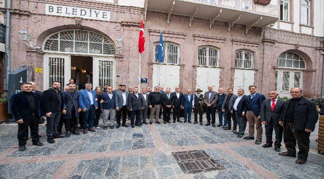 Başkan Soyer İzmir'deki Erzurumlularla Buluştu
