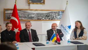 İzmir ile Çernivtsi arasında kardeşlik anlaşması