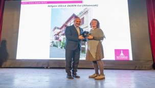 Tarihe saygımız hiç kaybolmasın