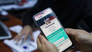 Karşıyaka'da komşu dayanışması yeniden canlandı