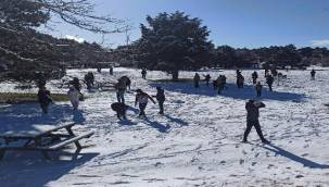 Konaklı minik sporculara yarıyıl tatili hediyesi Spil gezisi