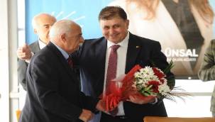 Başkan Tugay'dan AKP'nin Körfez tüp geçişi projesine eleştiri